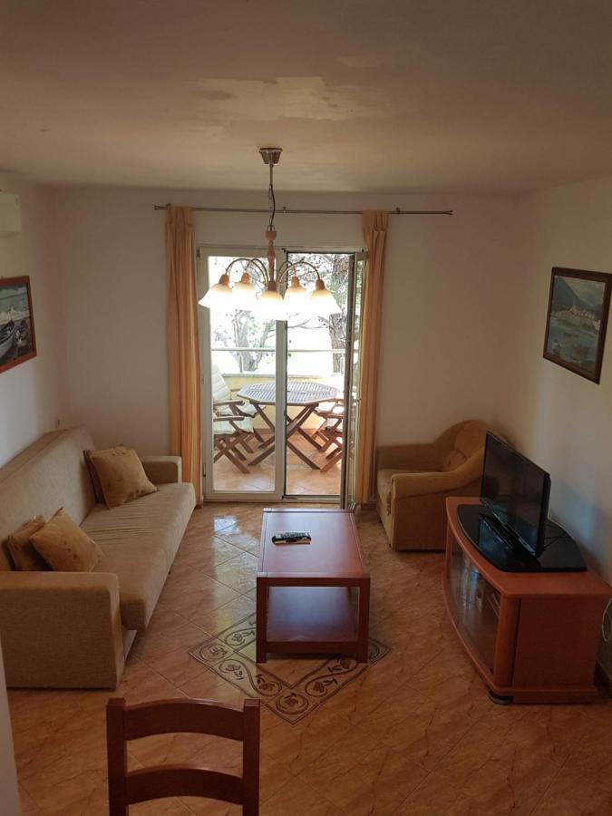 Monika Apartment Rab Town Luaran gambar