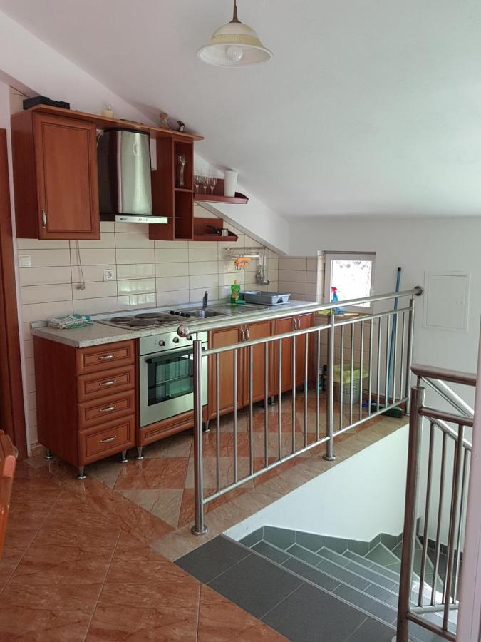 Monika Apartment Rab Town Luaran gambar