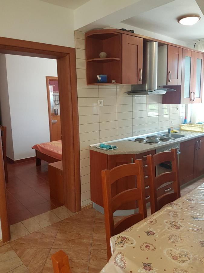 Monika Apartment Rab Town Luaran gambar