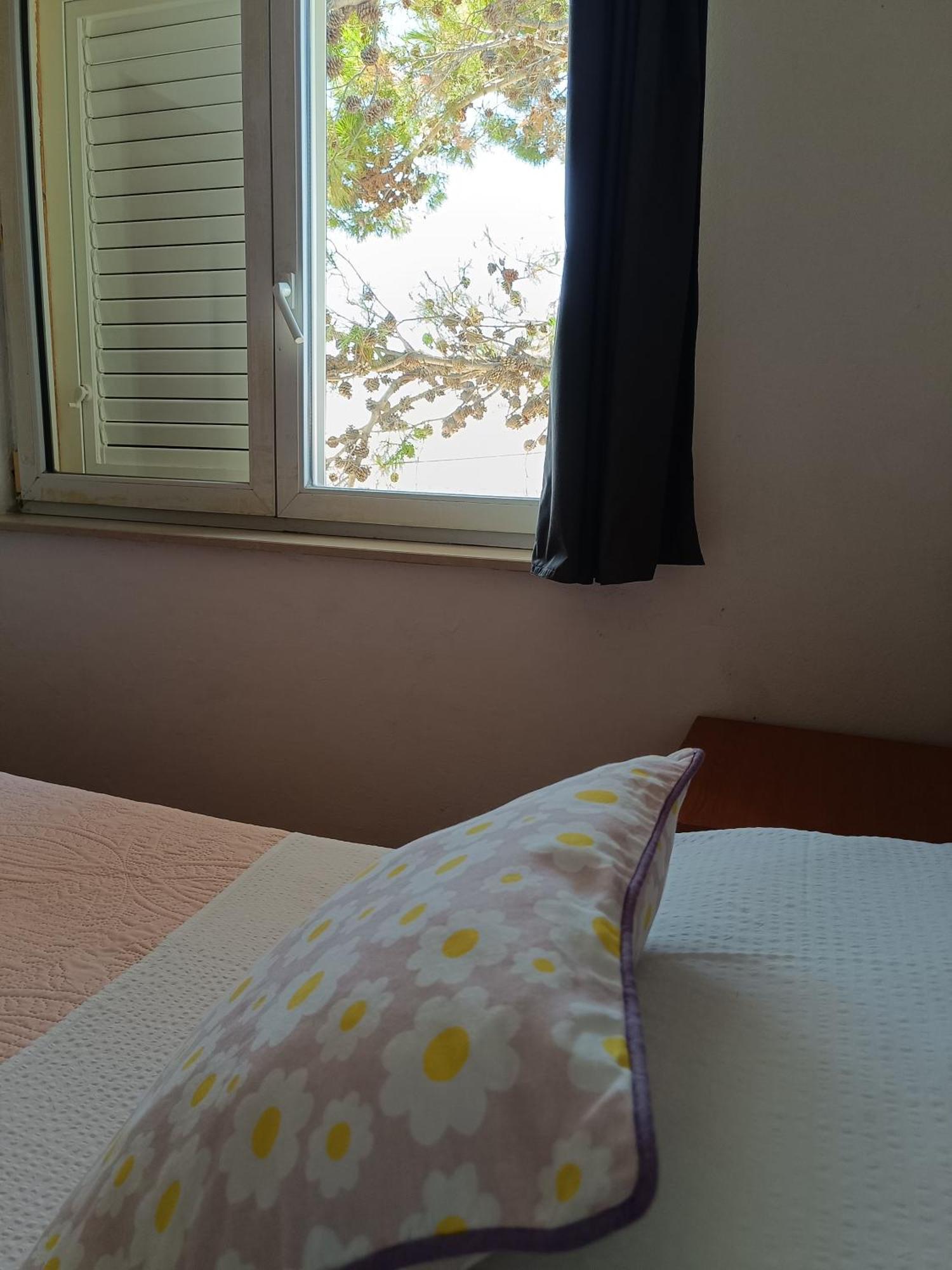 Monika Apartment Rab Town Luaran gambar